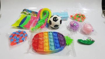 19-000003270: China 16шт mibote fidge