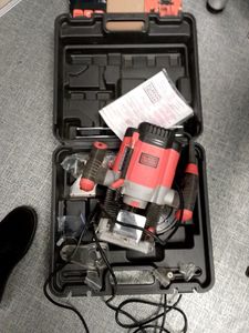 01-200757565: Black&Decker kw1200e