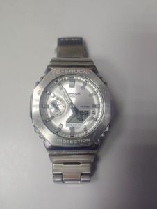01-200777650: Casio g-shock gm-2110d