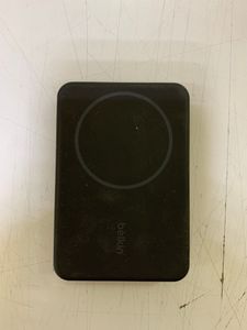 01-200770379: Belkin boostcharge magnetic wireless power bank 5k + stand