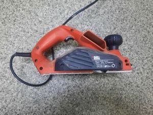 01-200790335: Black&Decker kw712