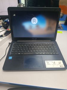 Asus 15/celeron n3350 ddr3/4gb ddr3/hdd 160 gb/ssd *відсутній/*інтегрована