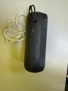 Б/в Акустика Jbl flip essential 2 01-200797580