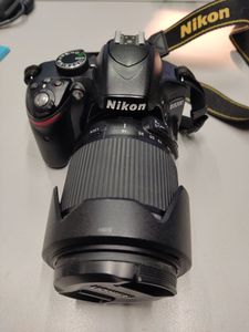 Б/в Фотоапарат Nikon d3200 / tamron 18-200mm f/3.5-6.3 di ii vc 01-200803347