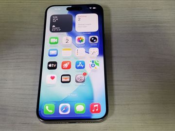 Б/у Мобильний телефон Apple iphone 15 pro max 256gb 01-200804401