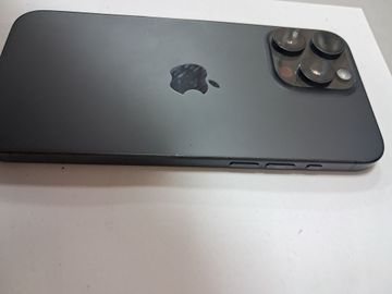 Б/в Мобільний телефон Apple iphone 15 pro max 256gb esim 01-200779027