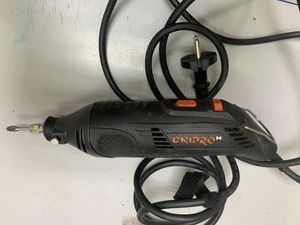 Б/в Багатофункціональний інструмент Dnipro-M sg-20 01-200809404