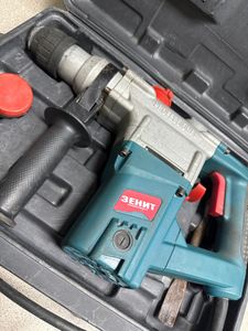 Б/у Перфоратор Зенит зпв-1200 01-200830897