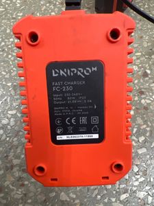 Б/в Кутова шліфмашина Dnipro-M dga-201bc ultra 2акб 4ah зп 01-200839315