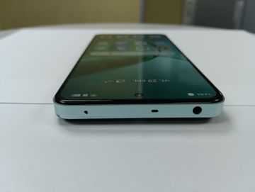 Б/в Мобільний телефон Realme 12+ 5g 8/256gb 01-200817181