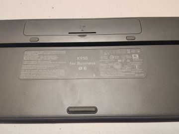 Б/в Клавіатура Logitech signature slim wireless k950 01-200859268
