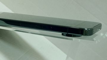 Б/в Мобільний телефон Google pixel 10 pro xl 16/256gb e-sim 01-200869053