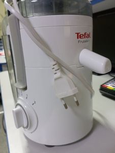 Б/в Соковитискач Tefal ze370138 01-200872337