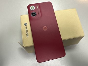 Б/в Мобільний телефон Motorola moto g05 4/128gb 01-200886490