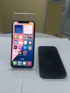 Б/в Мобільний телефон Apple iphone xs 64gb 01-200884829