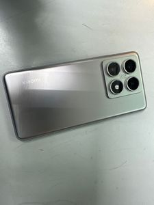 Б/в Мобільний телефон Xiaomi 14t pro 12/512gb 01-200894268