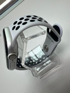 Б/в Смарт-годинник Apple watch series 4 gps 40mm aluminium case 01-200891608