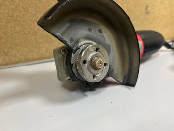 Б/в Кутова шліфмашина Best мшу 125-1250 01-200896594