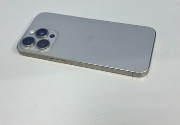 Б/в Мобільний телефон Apple iphone 15 pro max 256gb 01-200900728