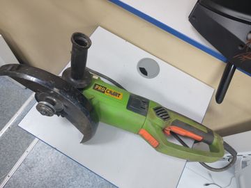 Б/у Угловая шлифмашина Procraft pw-2550 01-200902798