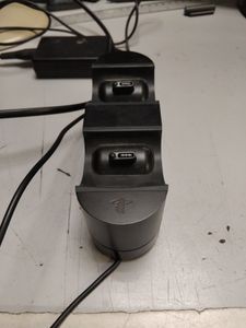 Б/в Док станція для геймпадів Sony dualshock 4 charging station cuh-zdc1 01-200907750