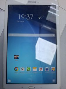 Б/у Планшет Samsung galaxy tab e 9.6 8gb 3g 01-200914571