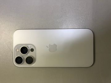 Б/в Мобільний телефон Apple iphone 16 pro 128gb 01-200919605