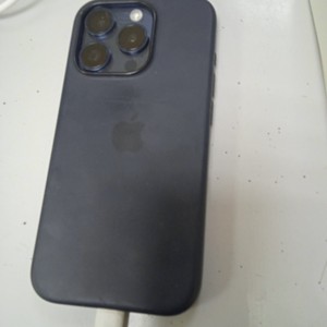 Б/в Мобільний телефон Apple iphone 15 pro 128gb esim 01-200938238