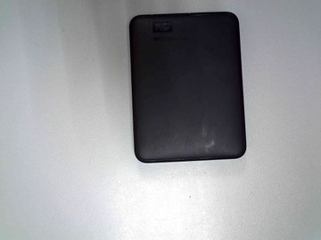 Б/в Зовнішній накопичувач Wd elements portable 4 tb 01-200992320