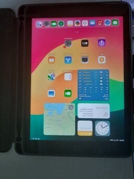 Б/в Планшет Apple ipad 6 gen 2018 128gb wi-fi + lte 01-200989101