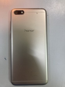 Б/в Мобільний телефон Huawei honor 7a 2/16gb 01-200999837