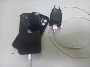 Б/у Мобільний телефон Apple iphone 12 64gb 01-201016914