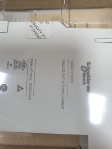 Б/у Модуль аналового виводу Schneider Electric 140aco13000 01-200855440