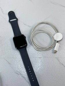 Б/в Смарт-годинник Apple watch se 3 gps 44mm alu. case 01-200989246