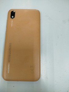 Б/в Мобільний телефон Huawei y5 2019 amn-lx9 2/16gb 01-201053322