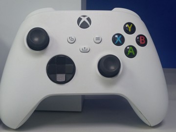 Б/в Ігрова приставка Microsoft xbox series s 512gb 01-201056027