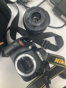 Б/в Фотоапарат Nikon d5200 + af-s nikkor 18-55mm 1:3.5-5.6g vr 01-201060046