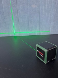 Б/у Лазерный нивелир Bosch quigo 01-201067993