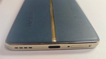 Б/в Мобільний телефон Realme 12 pro 5g 8/256gb 01-201072270