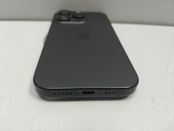 Б/в Мобільний телефон Apple iphone 15 pro 256gb 01-201072835