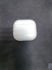 Б/в Навушники Apple airpods 4 with active noise cancellation 01-201007707