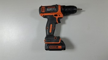 Б/в Шурупокрут Black&Decker bdcdd12 2акб + зп 01-201109079