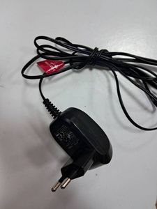 16-000263067: Hoover fm216li011