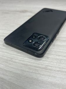 01-200569734: Motorola thinkphone 8/256gb