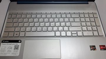 01-200635390: Hp 15/ryzen 5 5500u ddr4/8gb ddr4/hdd *відсутній/ssd 256 gb/*інтегрована
