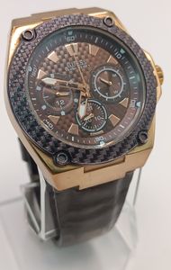 01-200616645: Guess w1058g2