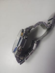 01-200777650: Casio g-shock gm-2110d