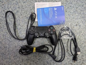 01-200784447: Sony playstation 4 slim 1tb