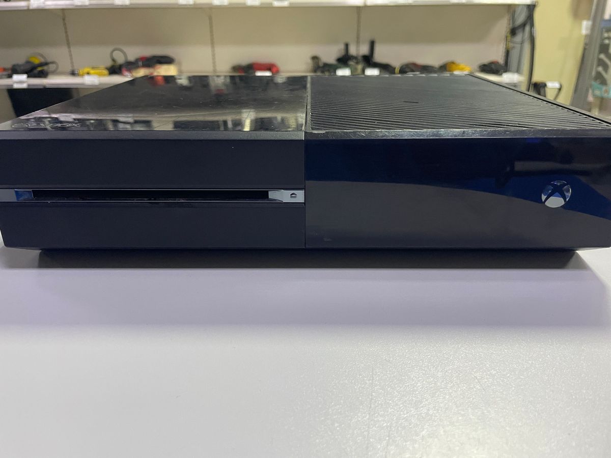 Ігрова приставка Microsoft xbox one x 500gb 01-200822082, стан