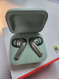Б/в Навушники Oneplus buds 3 01-200829823